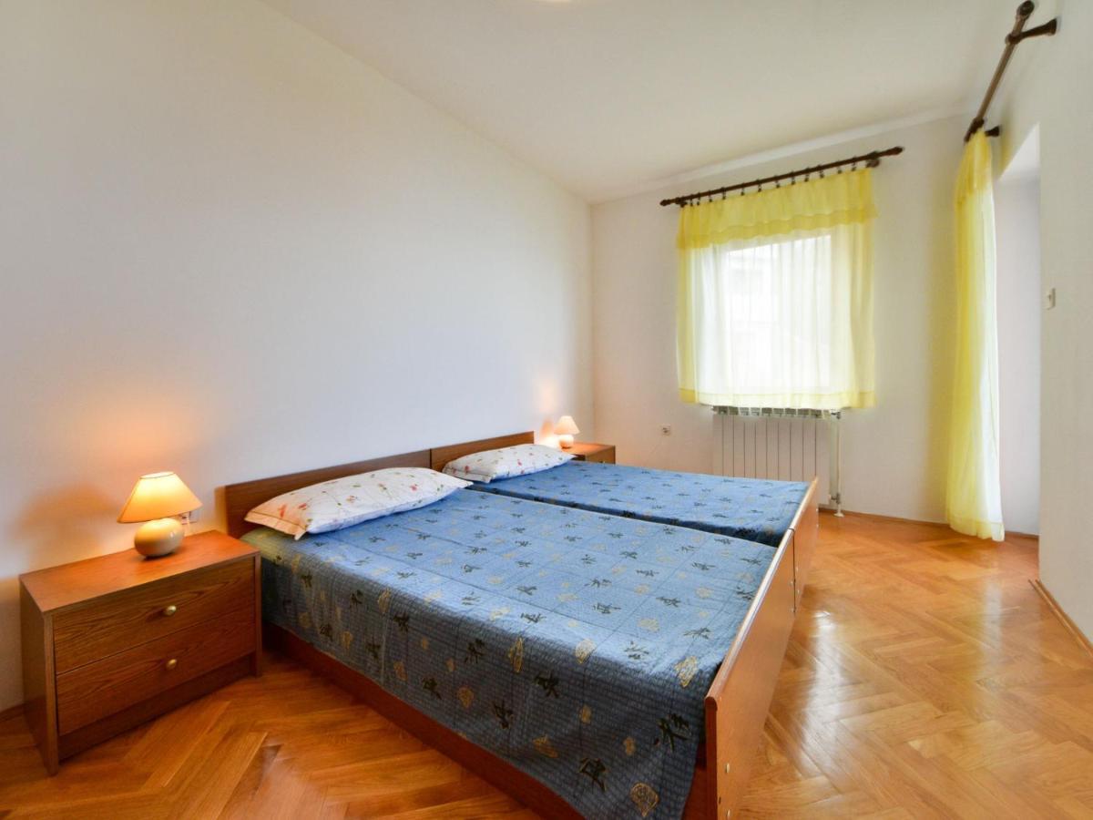 Apartment Nives-2 By Interhome Icici Bagian luar foto