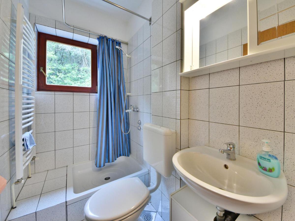 Apartment Nives-2 By Interhome Icici Bagian luar foto