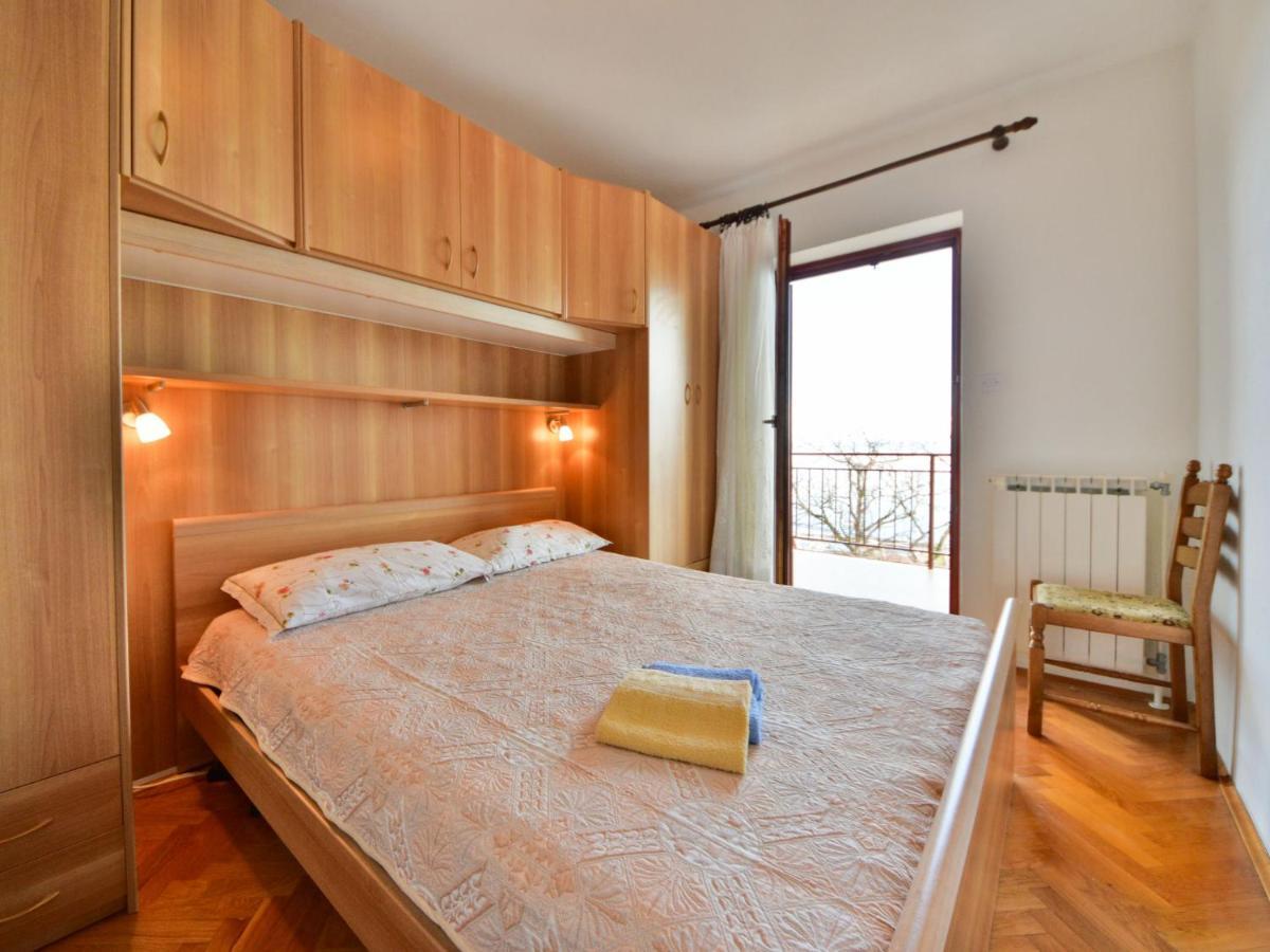 Apartment Nives-2 By Interhome Icici Bagian luar foto